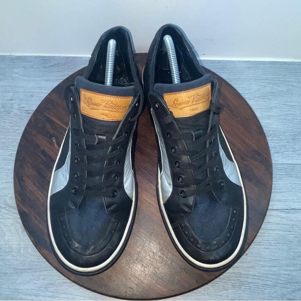 Louis Vuitton Men’s 8.5 Low Top Monogram Logo Leather Black Sneakers Shoes - Picture 7 of 10